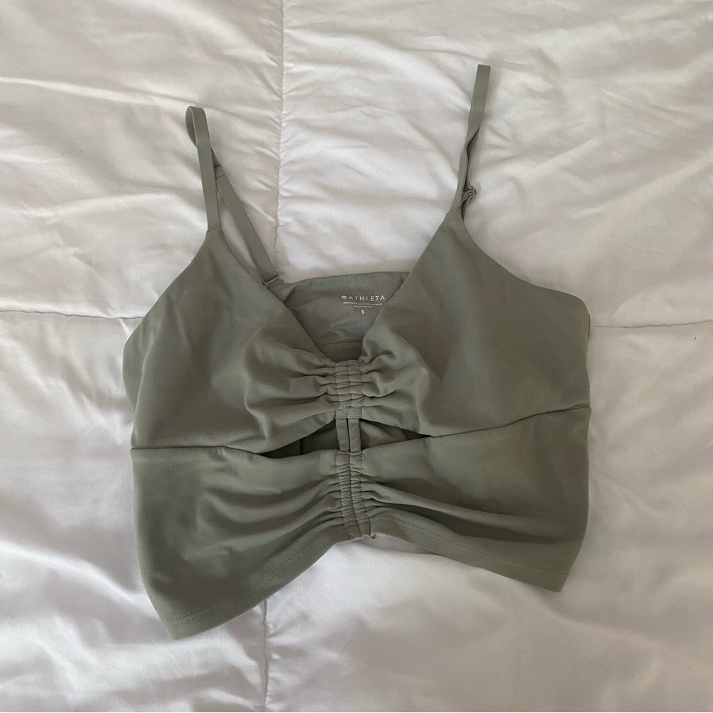 ATHLETA SAGE GREEN WORKOUT TOP